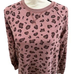 LEOPARD CREWNECK SWEATER